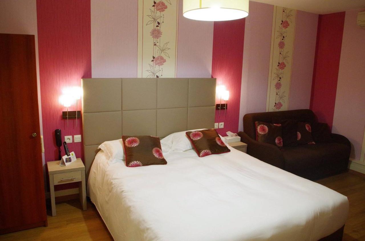 Logis Hotel Les Platanes Reyssouze ภายนอก รูปภาพ